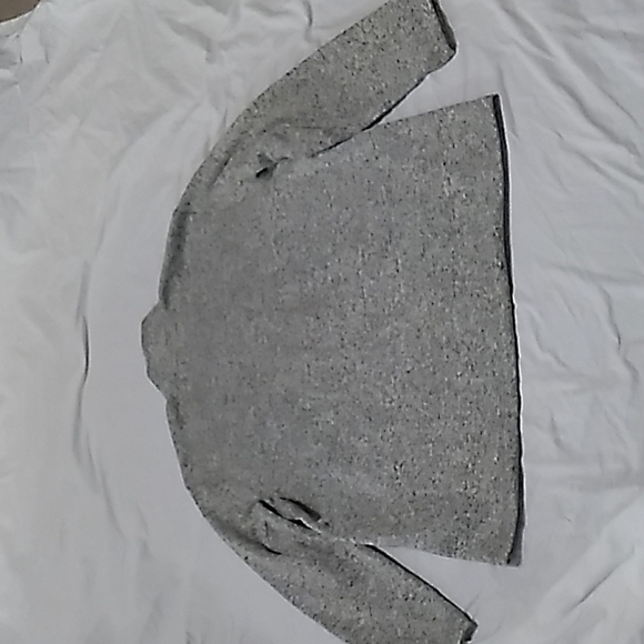 NWT Men's Eddie BAUER grey, black and white 1/4 zip pull over size 2XB - Picture 8 of 9